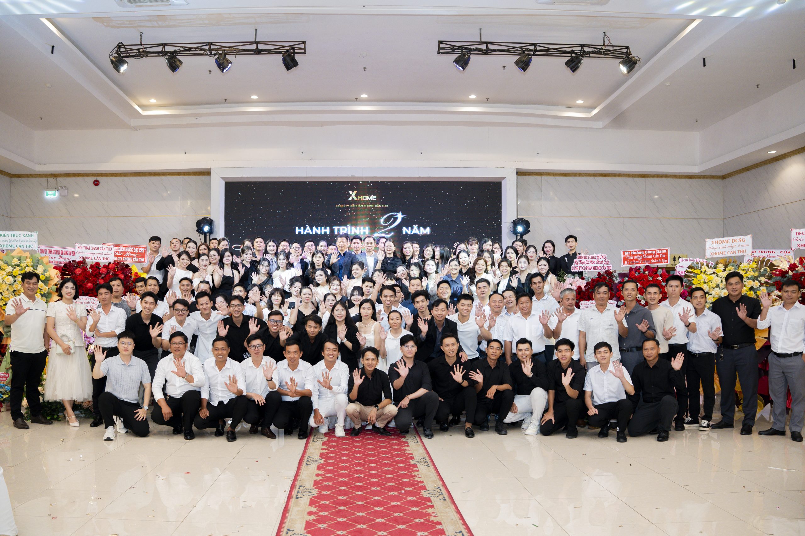 Hình ảnh tập thể - Sinh nhật XHOME Cần Thơ 2026 và Quý Đối tác